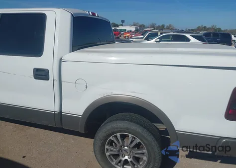 2006 Ford F-150 Lariat/Xlt из США, поврежденный, VIN 1FTPW12VX6FB52367